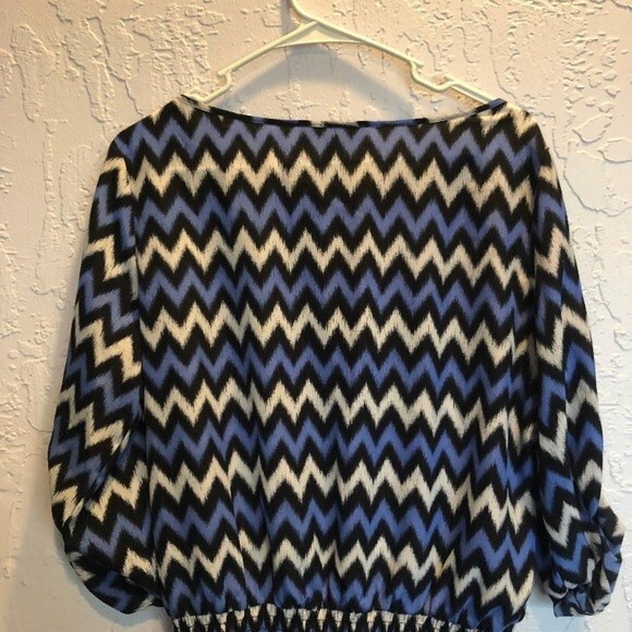 MICHAEL KORS SIZE M BLUE/BLACK/WHITE BLOUSE - Picture 6 of 6